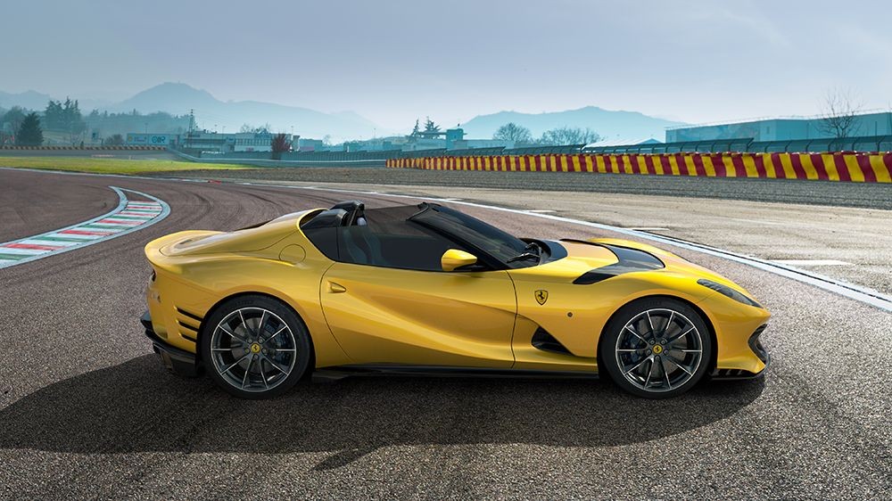 Ferrari_812_Competizione A_gallery 4.jpg