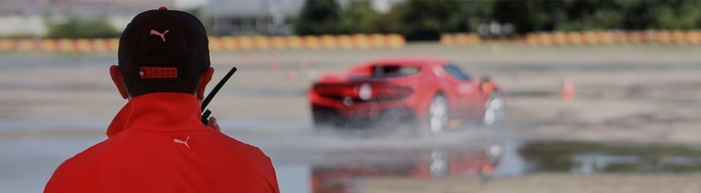 6594043c1162690a552aa682-ferrari-corso-pilota-personal-coaching-2024-hero-desk.jpg