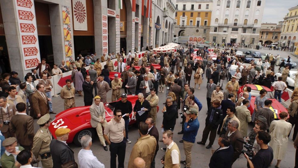 MichaelMannFerrariMovieSet16x9-2880x1620.jpg