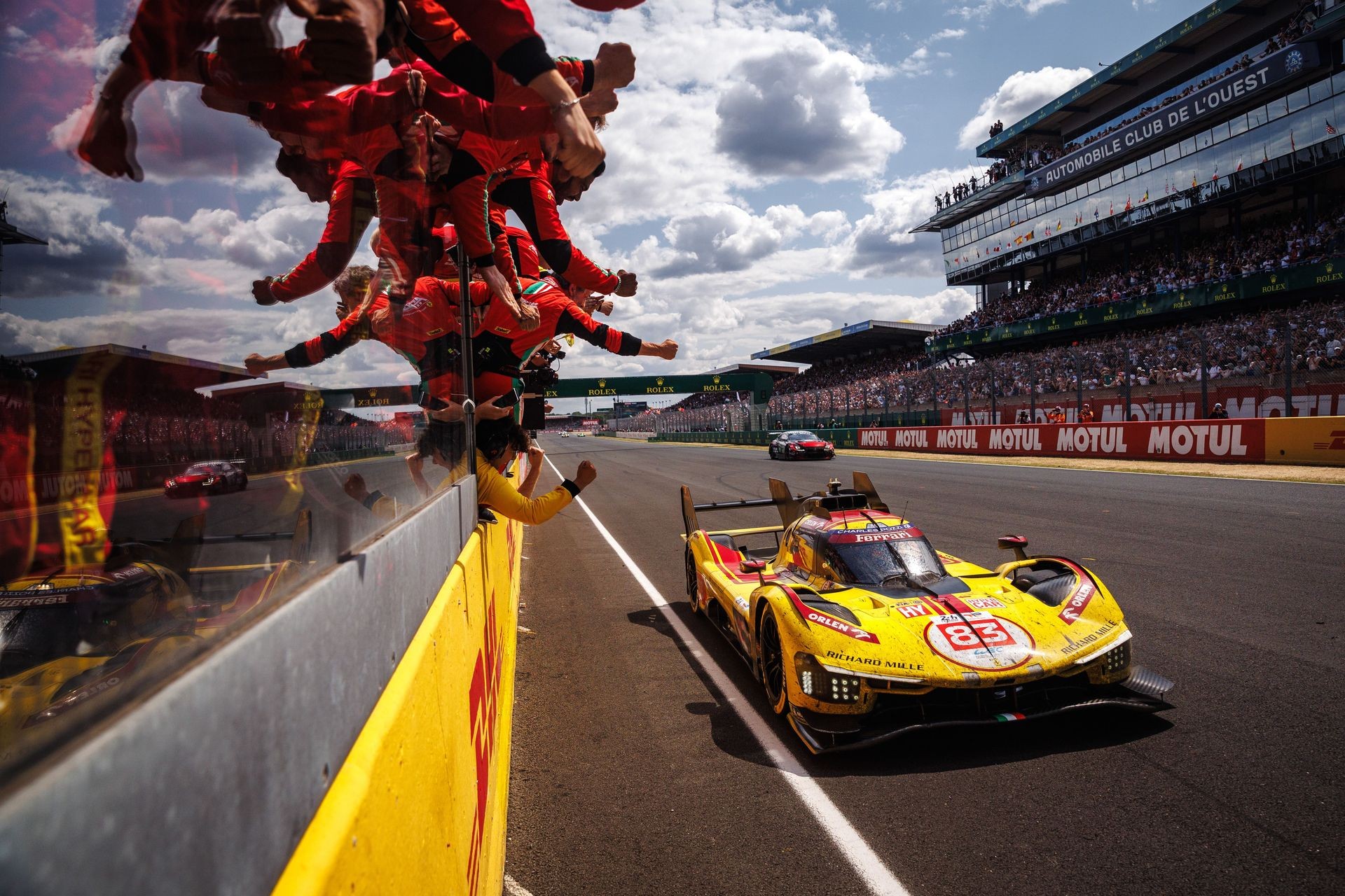 BOX1_2025_24hLeMans_lm_08551_a6006b98-3790-4b06-915d-d7b2fb79b5a7.jpg