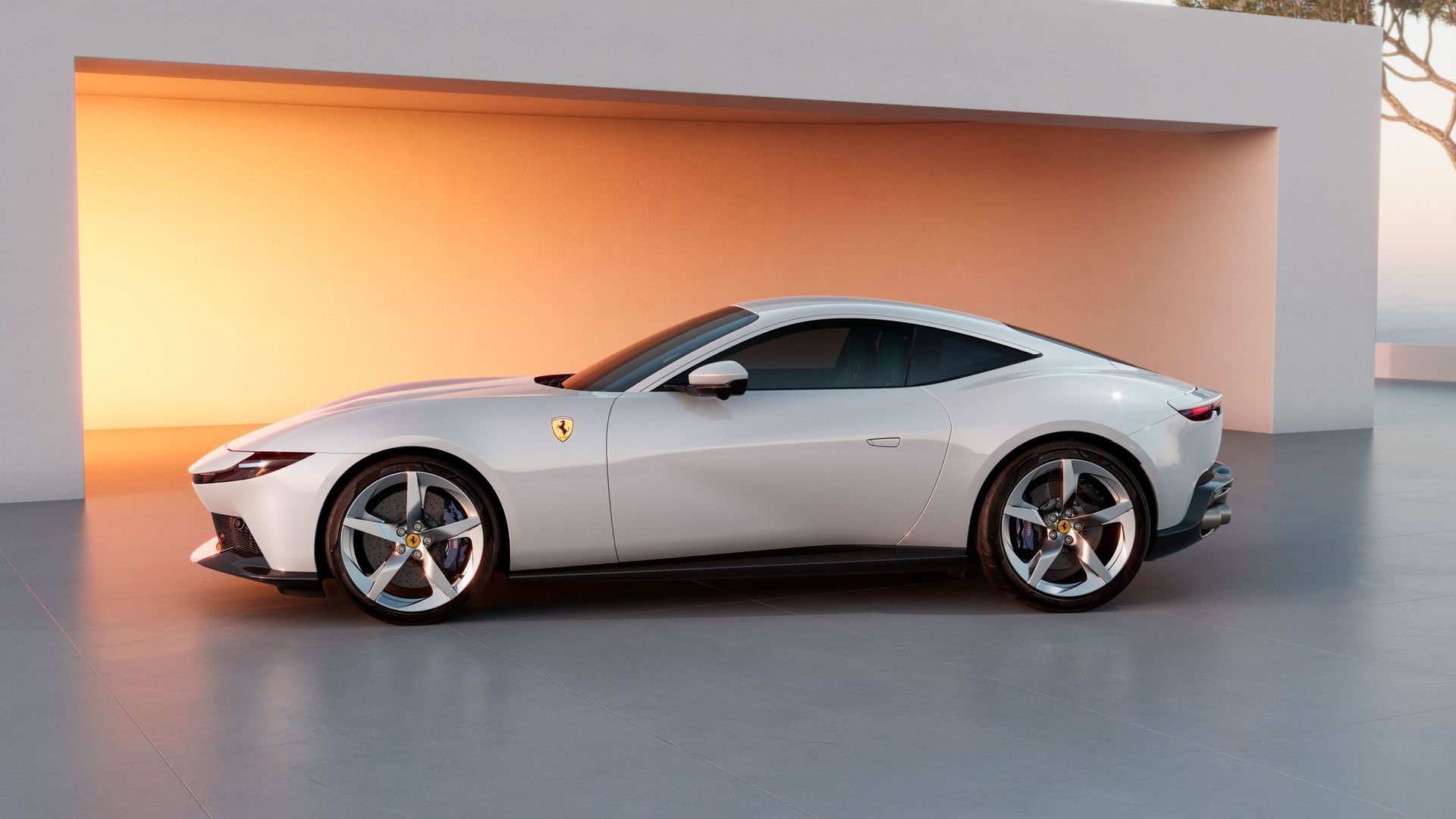 FerrariNew_white_16_9_HERO__2_3d2db408-652e-454b-890c-6d14627b1f8c.jpg